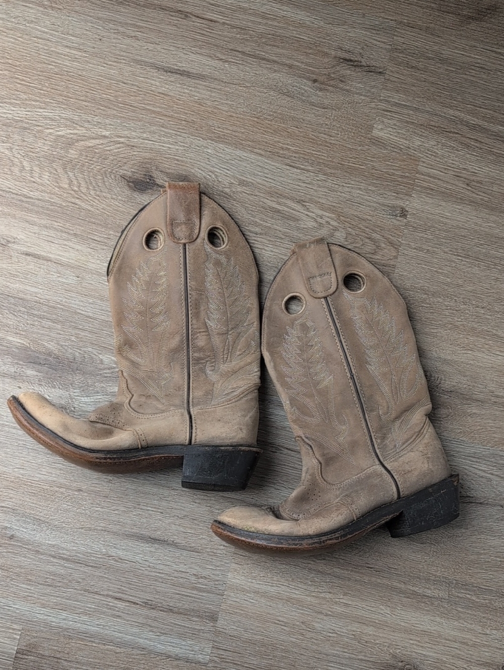 Durango Tan Pull-On Western Heeled Boots